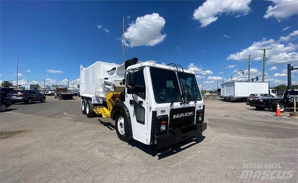 Mack LR613 Popelářské vozy
