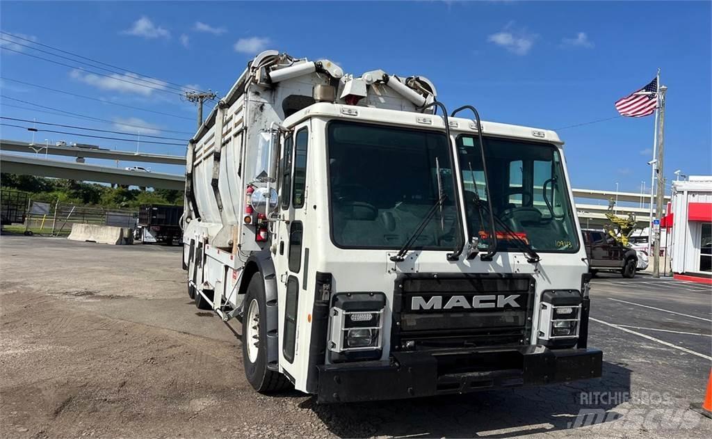 Mack LR613 Popelářské vozy