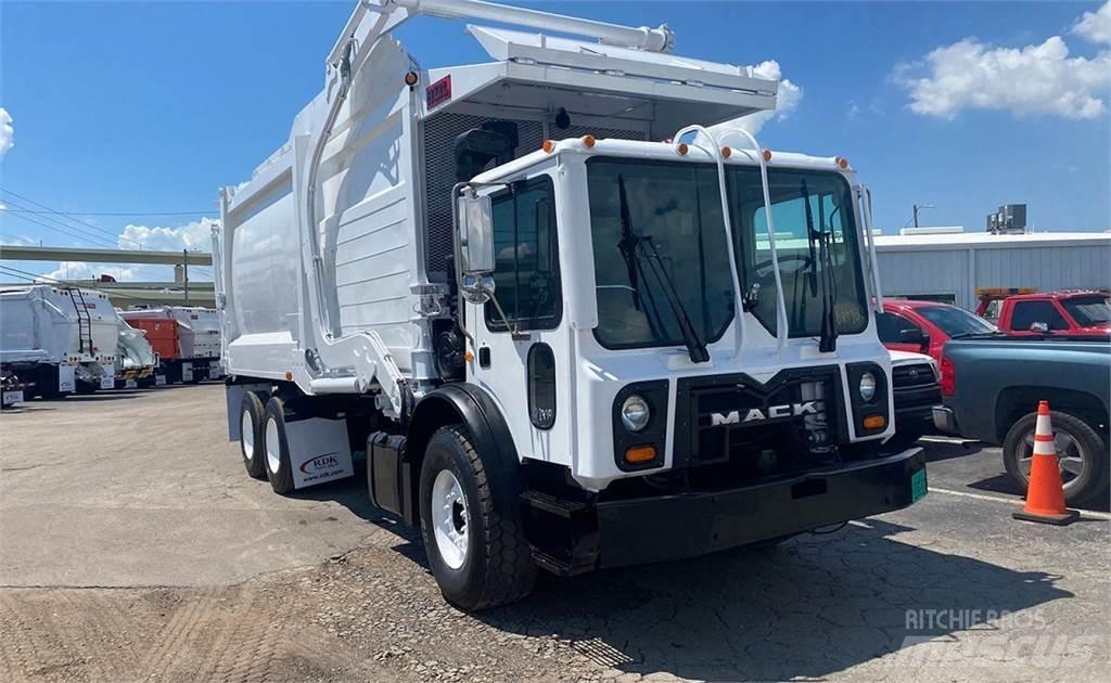 Mack MRU613 Popelářské vozy