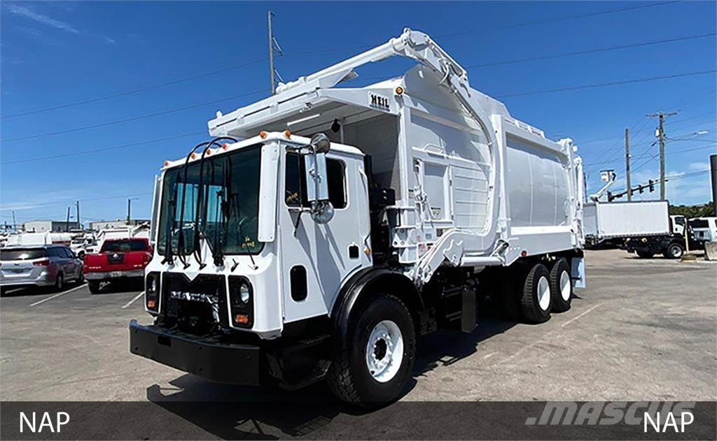 Mack MRU613 Popelářské vozy