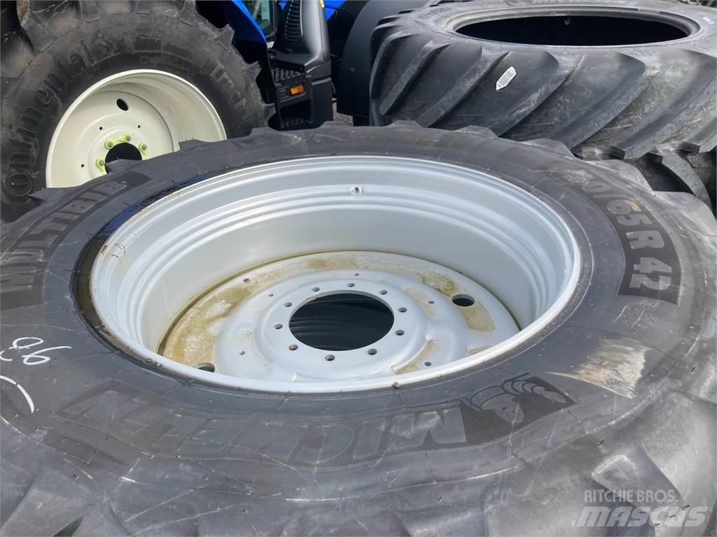 Michelin  Pneumatiky, kola a ráfky