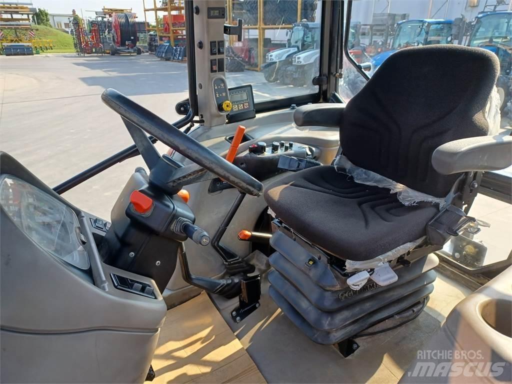 Case IH JXU90 Traktory