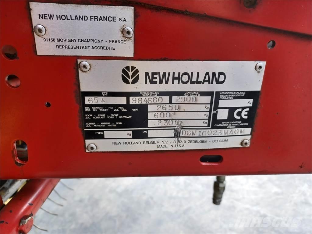 New Holland 658 Lis na válcové balíky