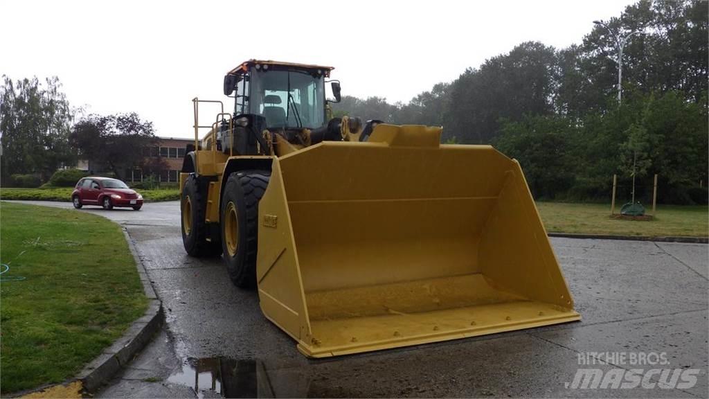 CAT 972M XE Pásová rýpadla