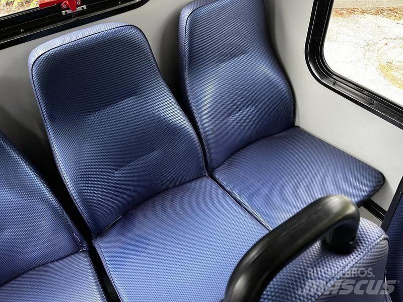 Chevrolet Express Minibusy