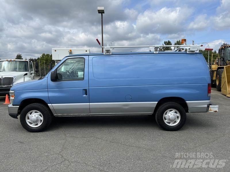 Ford Econoline Dodávky