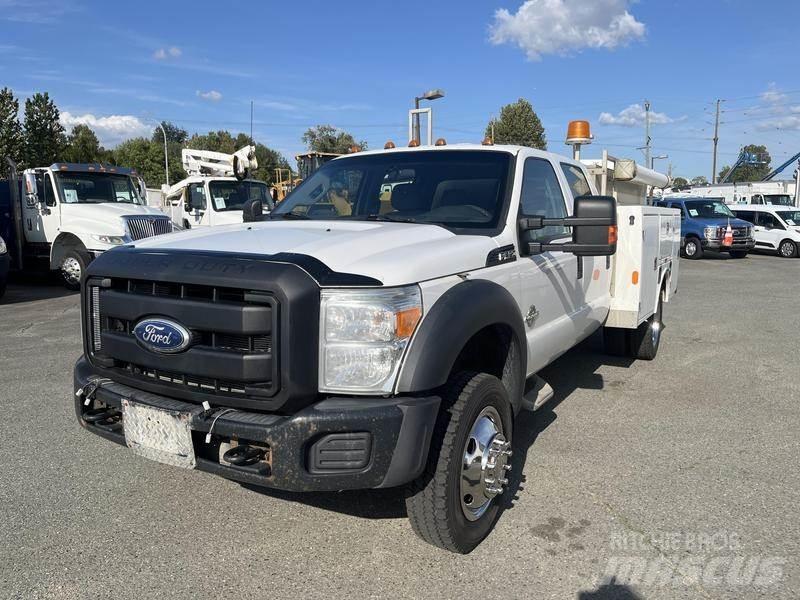 Ford F-450 SD Komunální / Multi-užitková vozidla