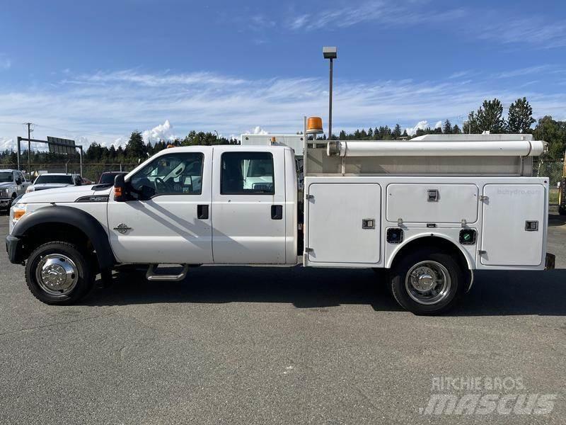 Ford F-450 SD Komunální / Multi-užitková vozidla