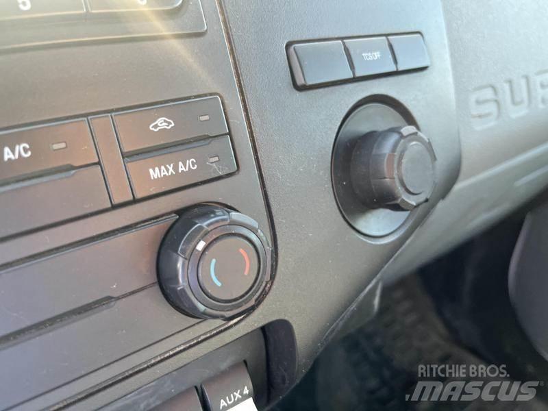 Ford F-450 SD Komunální / Multi-užitková vozidla