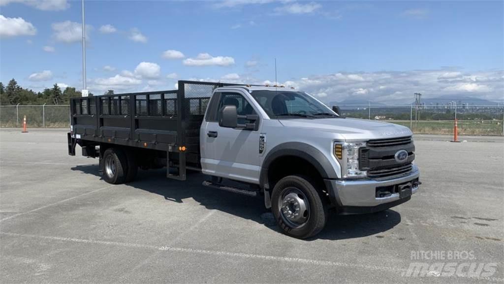 Ford F-550 Valníky/Sklápěcí bočnice