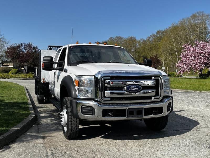 Ford F-550 Valníky/Sklápěcí bočnice