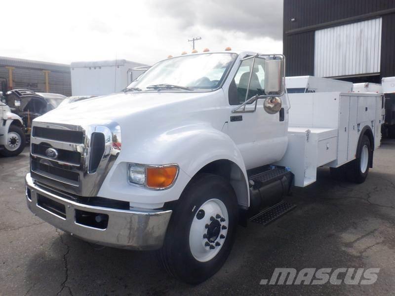 Ford F-750 Komunální / Multi-užitková vozidla