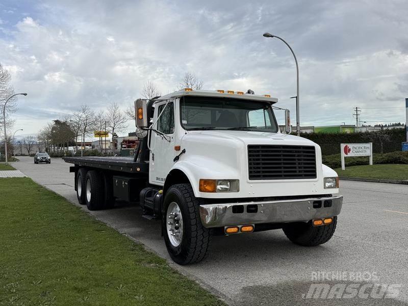 International 4900 Vyprošťovací vozidla