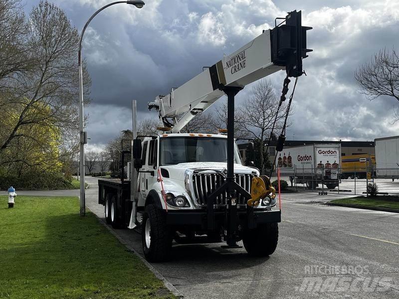 International 7500 Autojeřáby, hydraulické ruky