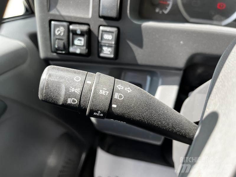 Isuzu NQR Dodávky