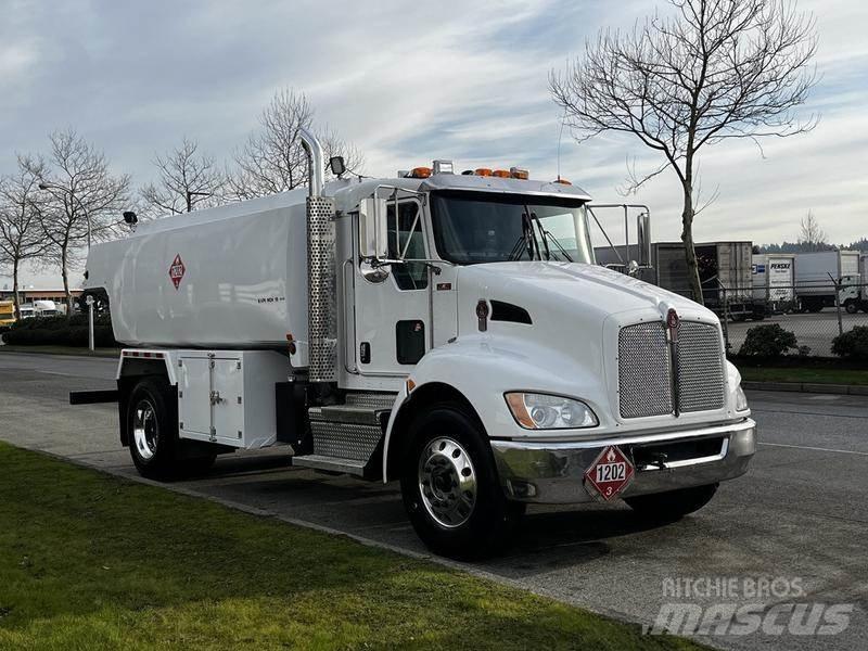 Kenworth T300 Cisternové vozy