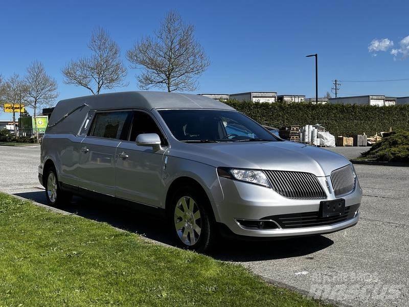 Lincoln MKT Osobní vozy