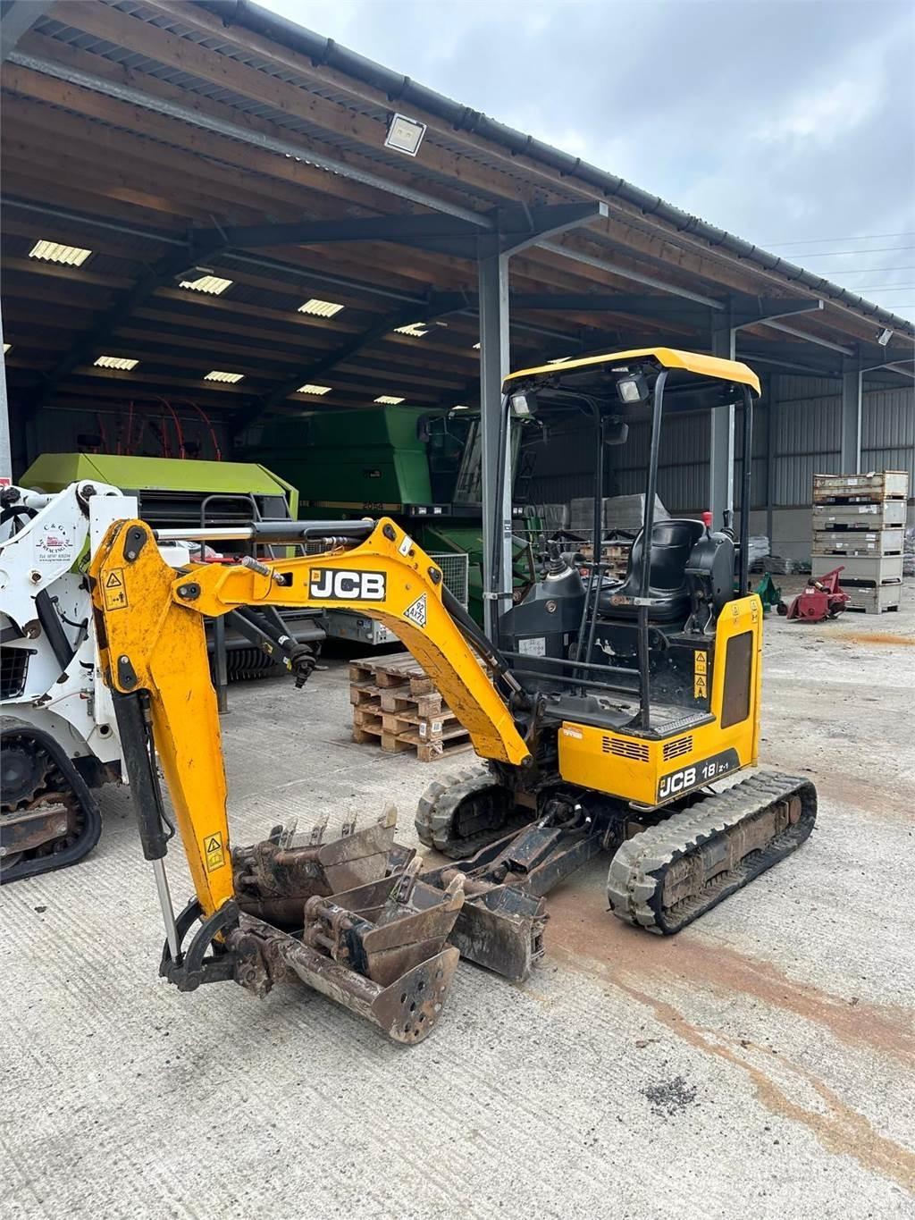 JCB 18-Z1 Pásová rýpadla
