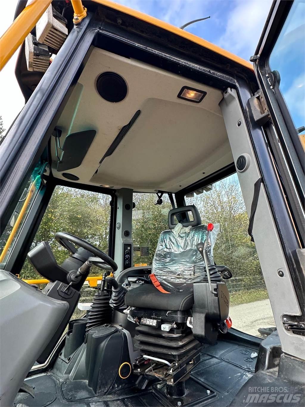JCB 3cx Stavebnictví - ostatní