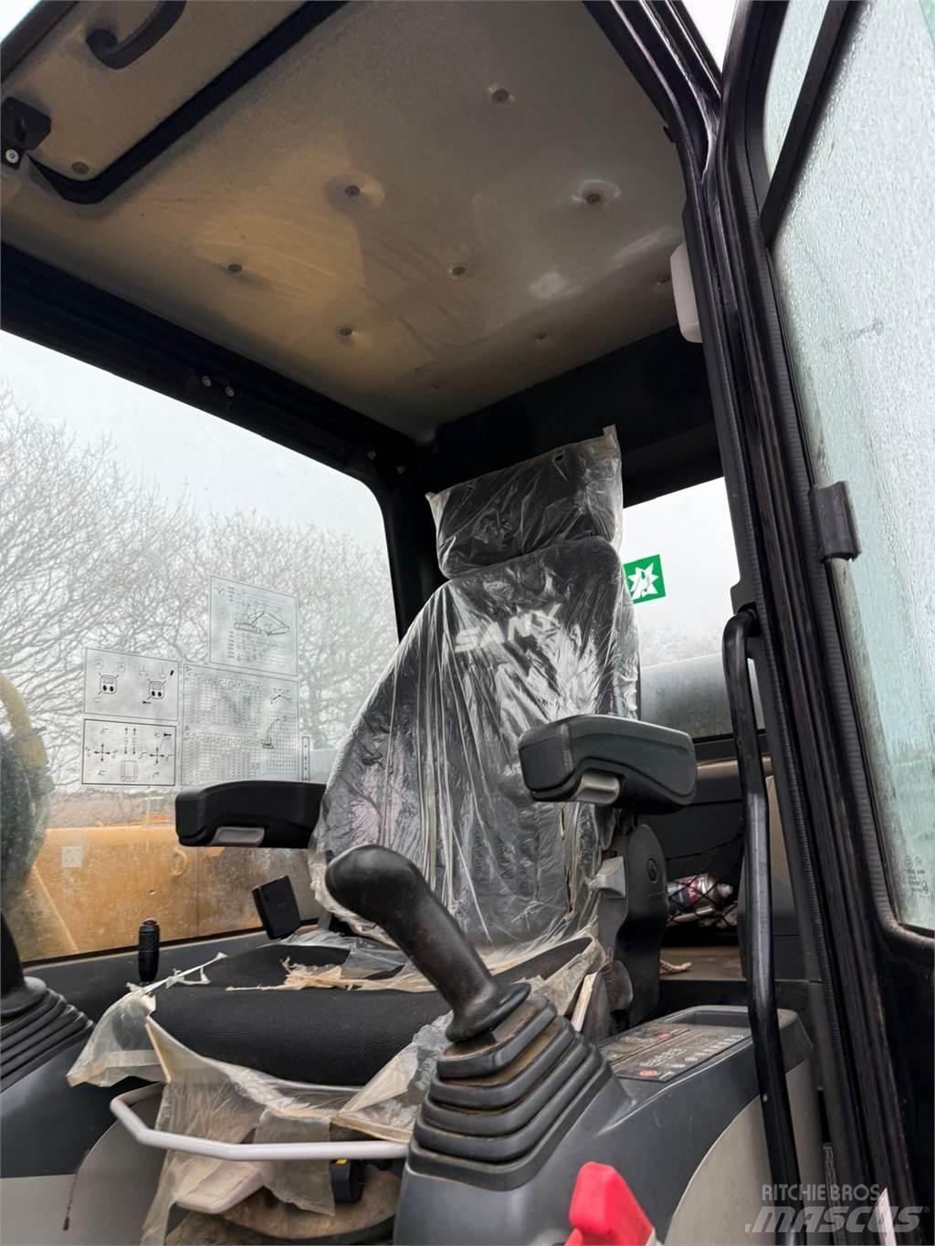 JCB 4CX Stavebnictví - ostatní