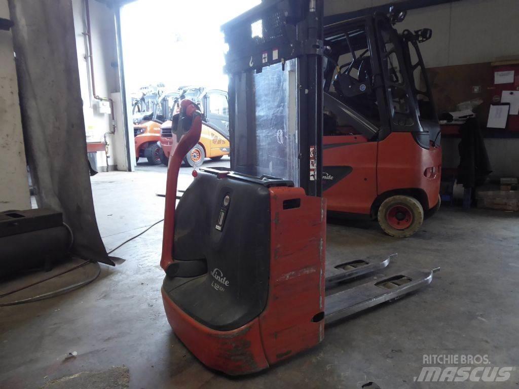 Linde L12L Ručně vedené vysokozdvižné vozíky