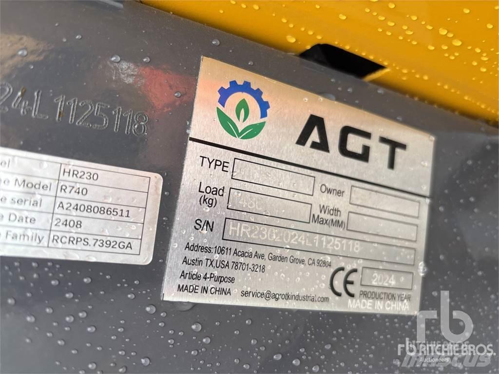 AGT HR230 Kolové nakladače