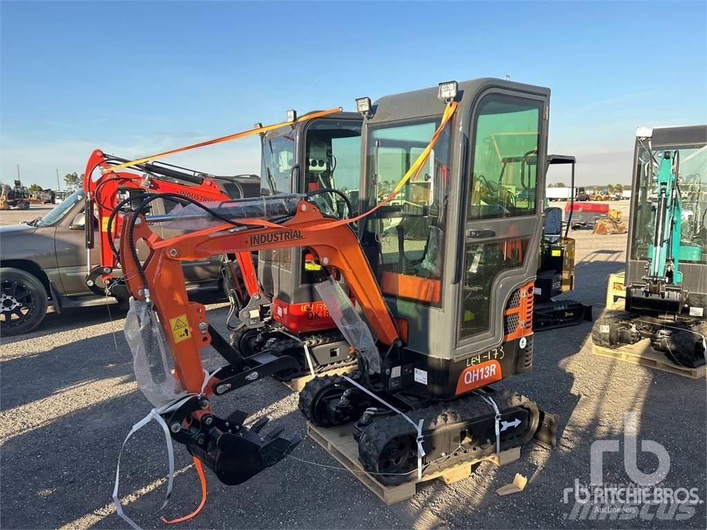 AGT QH13R Mini rýpadla < 7t