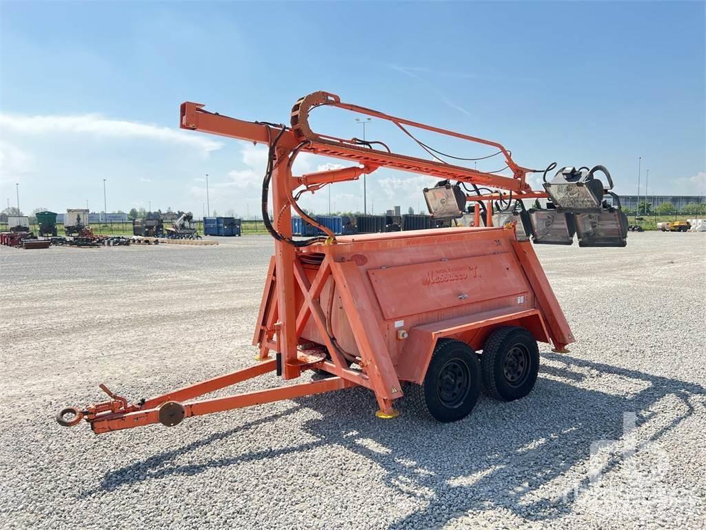  ALLIGHT 1300 Osvětlovací stožáry