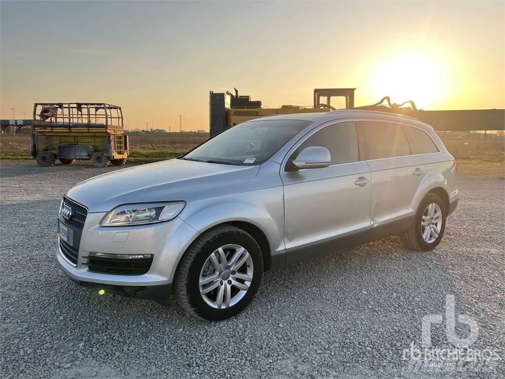 Audi Q7 Osobní vozy