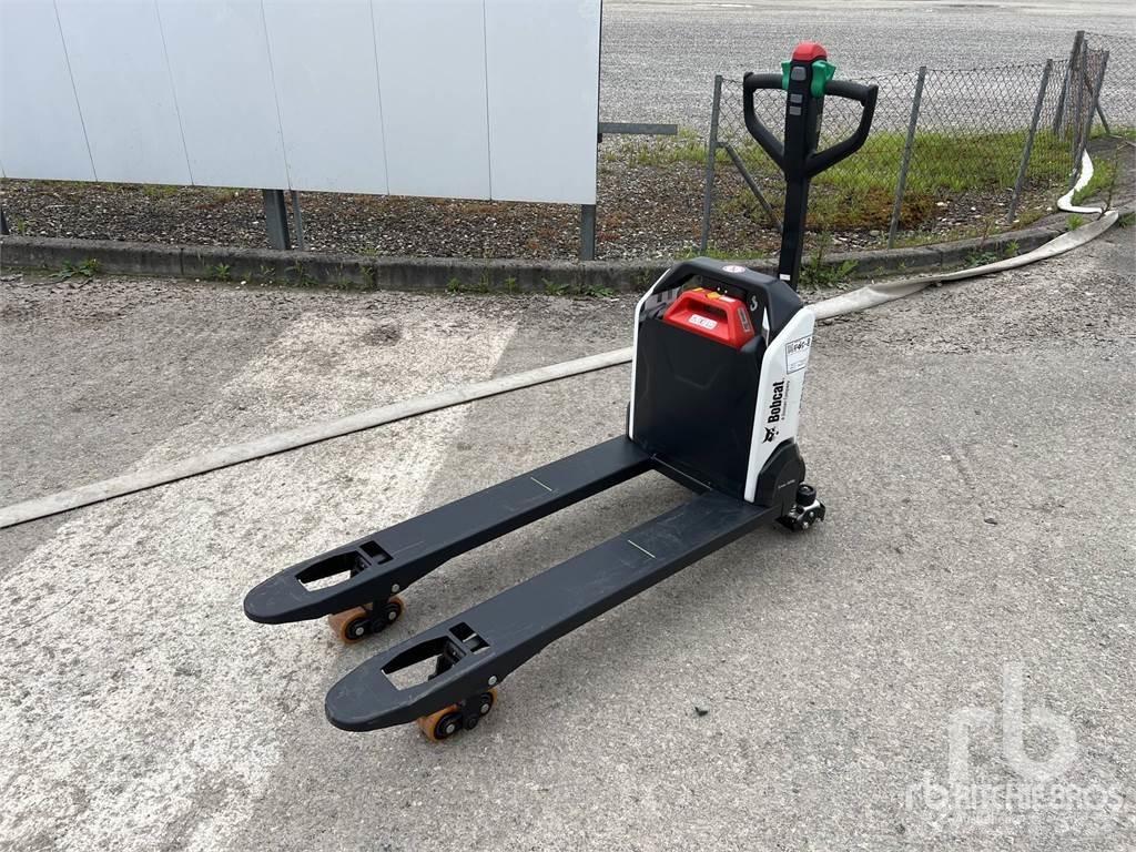 Bobcat LPM15N Paletové regály