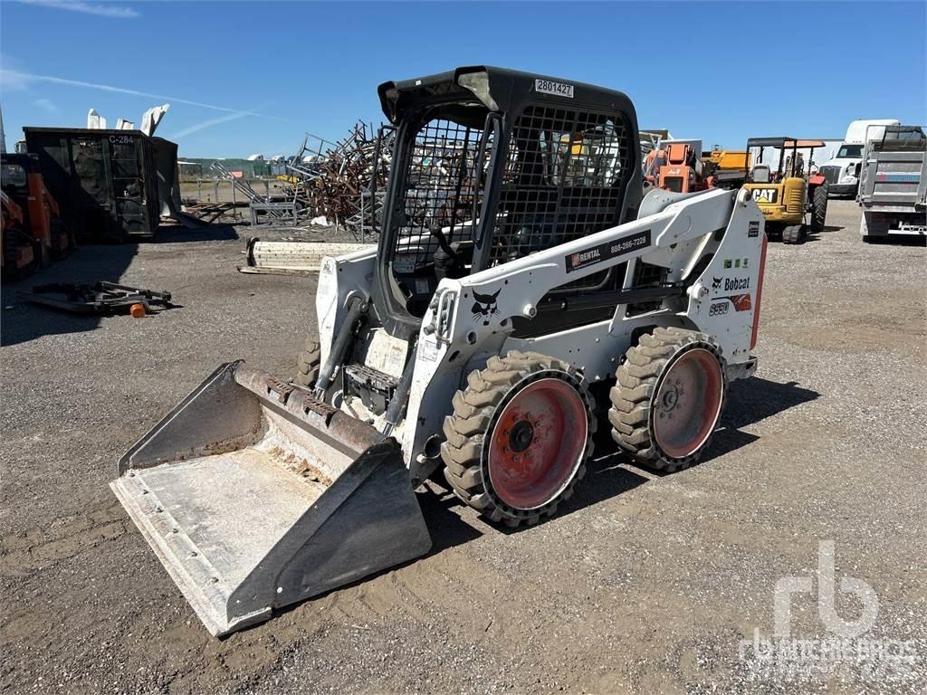 Bobcat S550 Smykem řízené nakladače