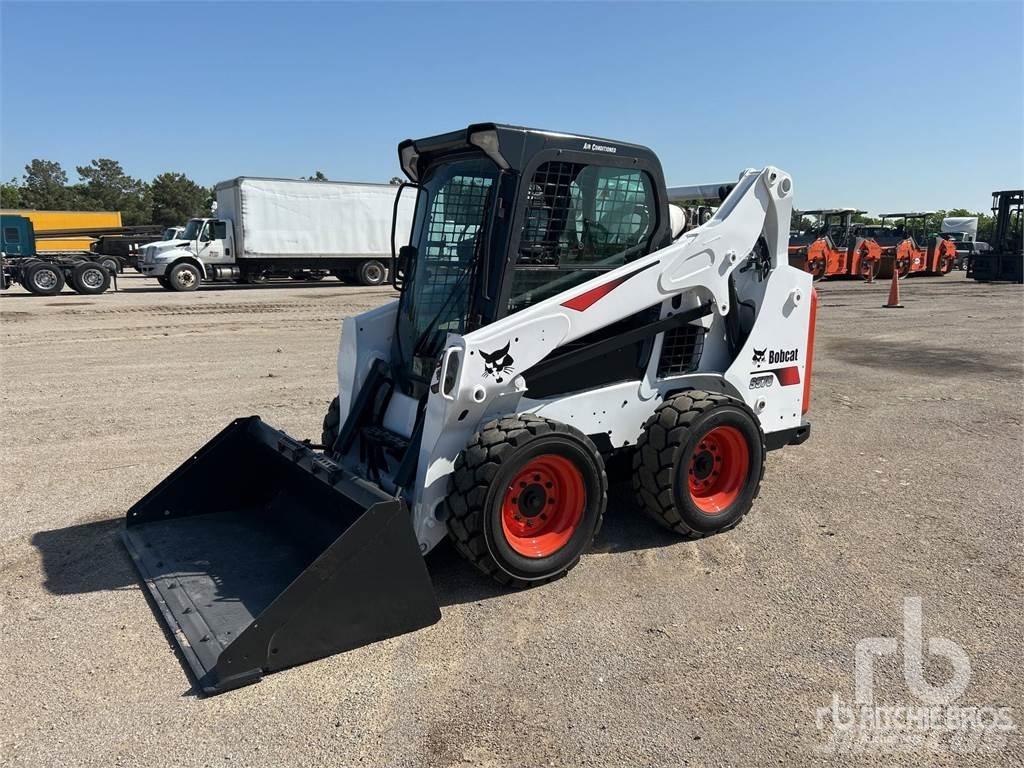 Bobcat S570 Smykem řízené nakladače
