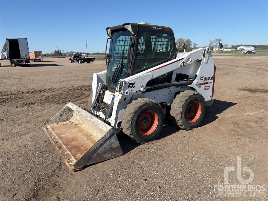 Bobcat S630 Smykem řízené nakladače