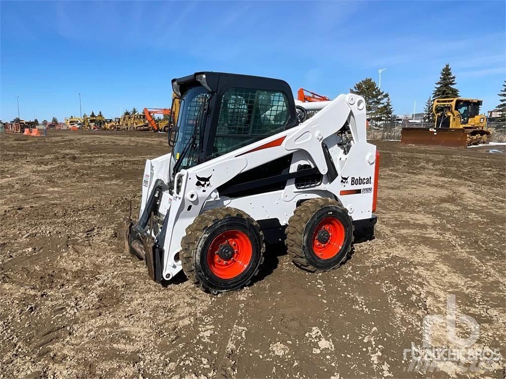 Bobcat S650 Smykem řízené nakladače