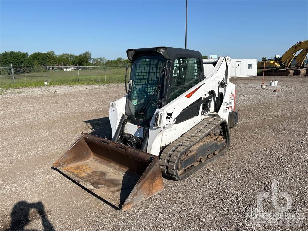 Bobcat T595 Smykem řízené nakladače