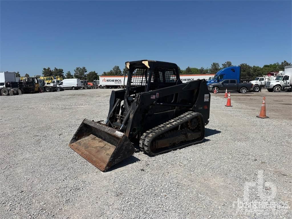 Bobcat T630 Smykem řízené nakladače