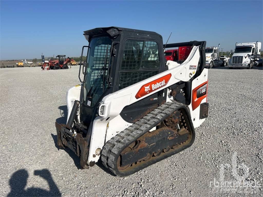 Bobcat T66 Smykem řízené nakladače