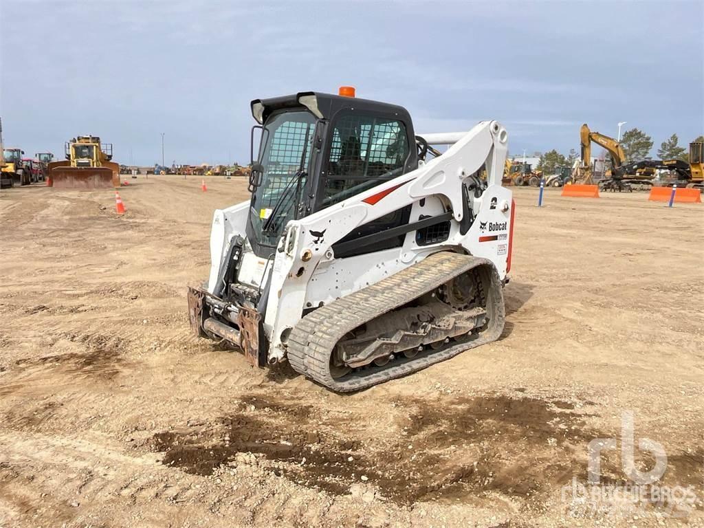 Bobcat T770 Smykem řízené nakladače