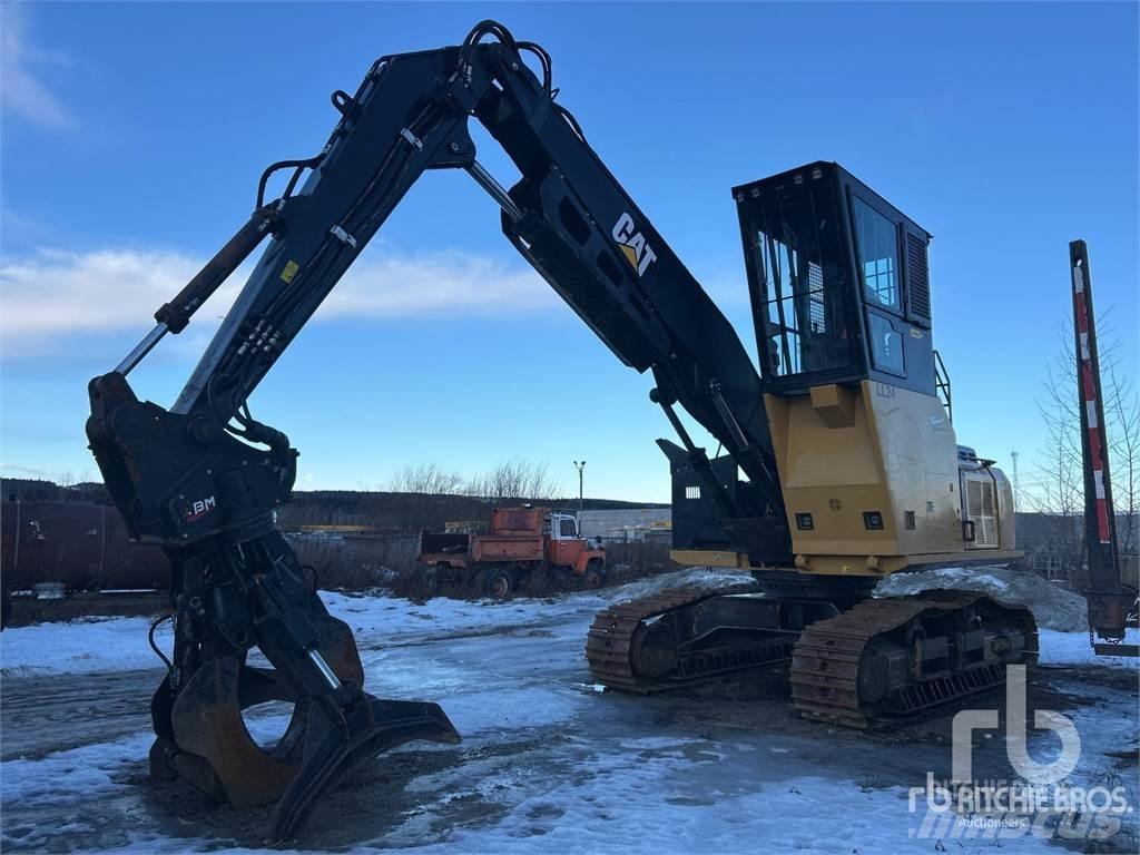 CAT 558LL Lesní nakladače