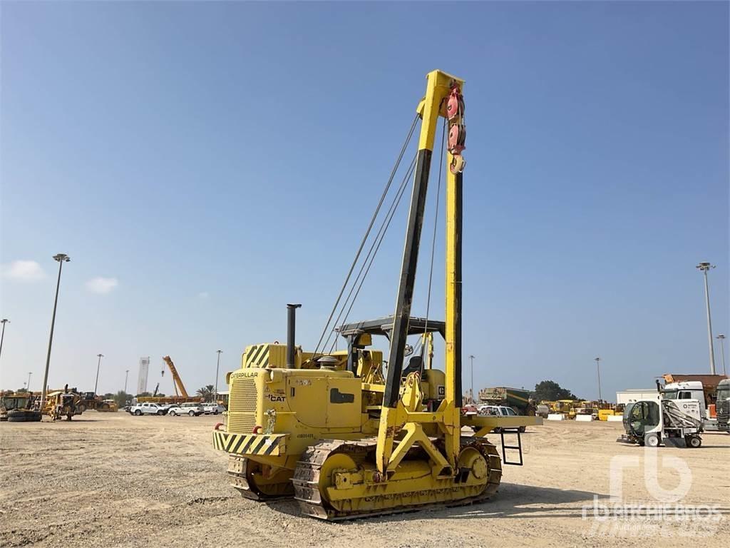 CAT 572G Pokladače potrubí