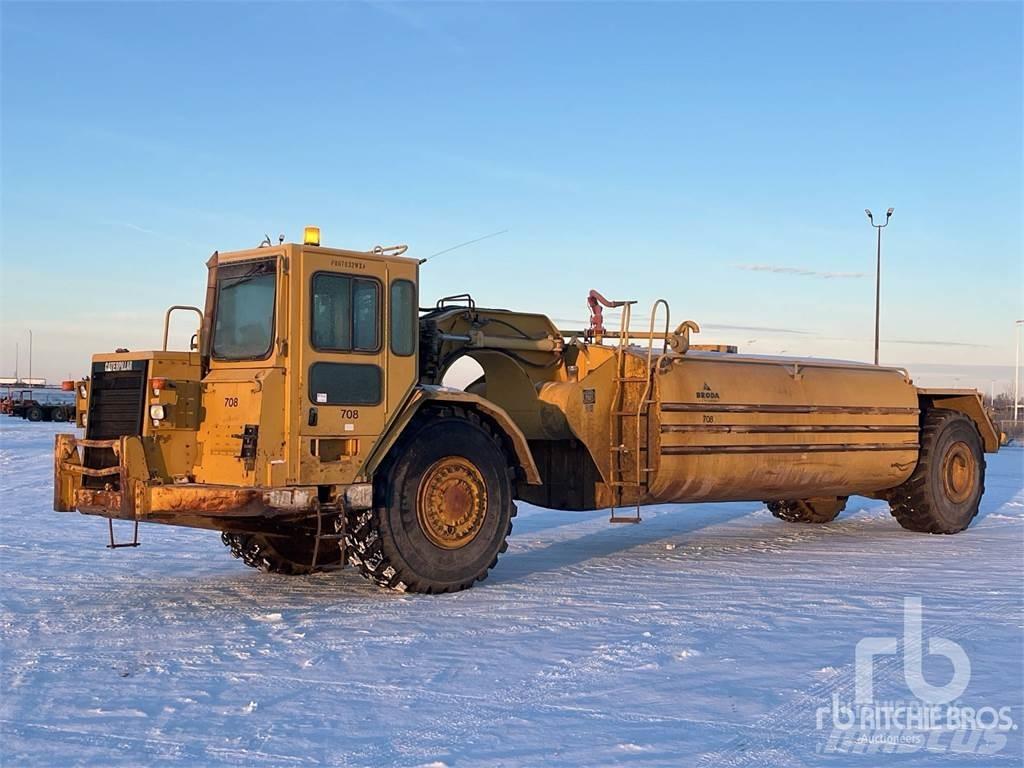 CAT 621F Cisterny na vodu