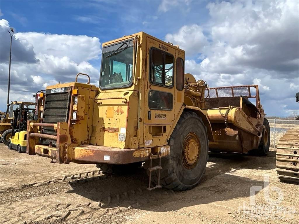 CAT 621F Skrejpry