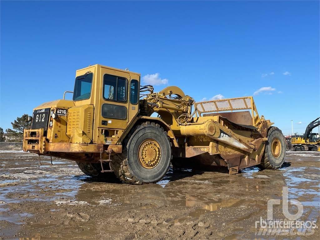 CAT 621G Skrejpry