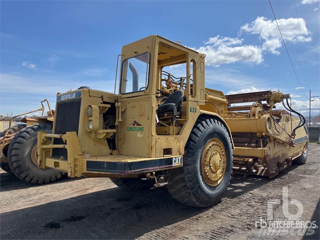 CAT 623B Skrejpry
