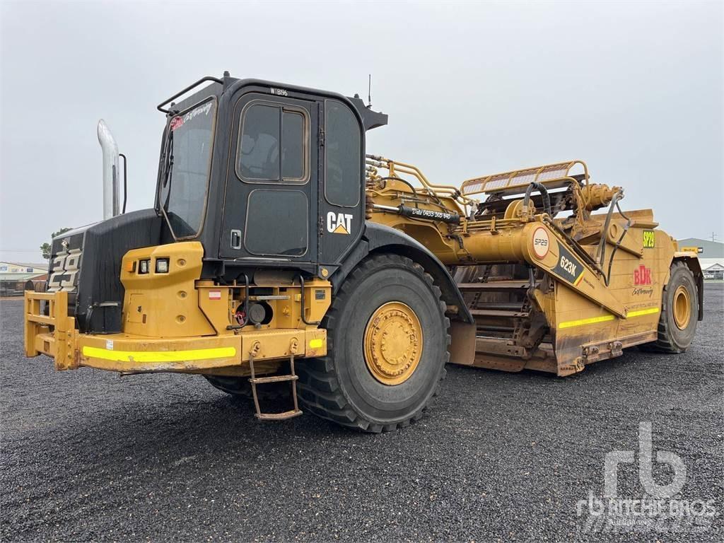 CAT 623K Skrejpry