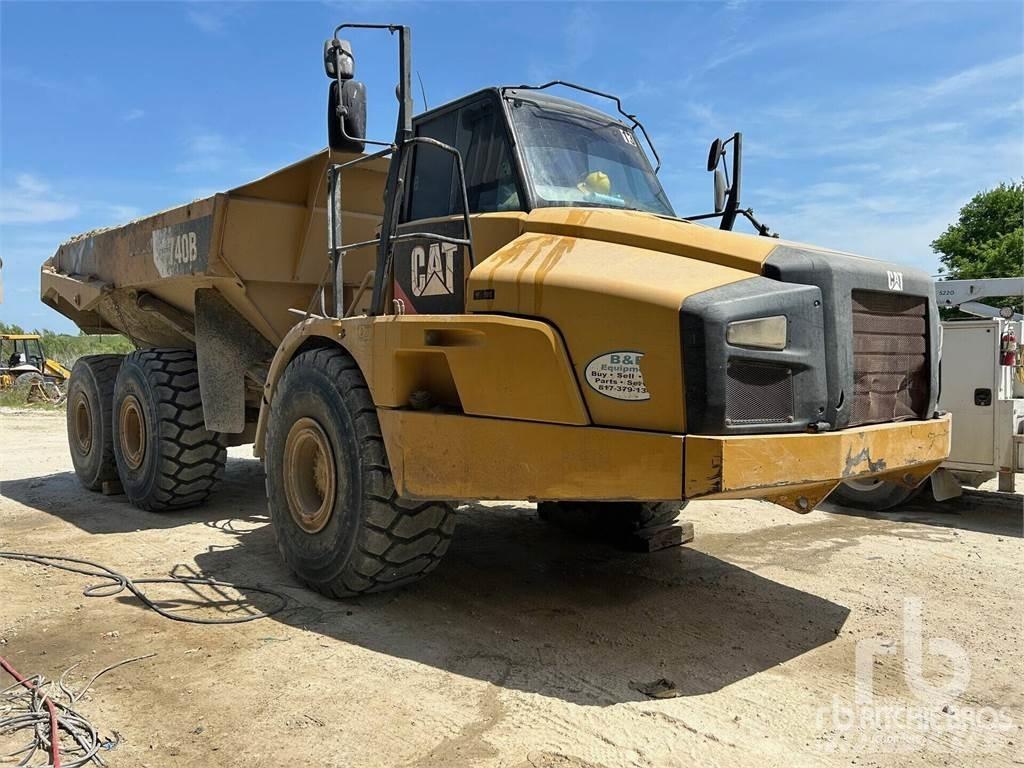 CAT 740B Kloubové dempry