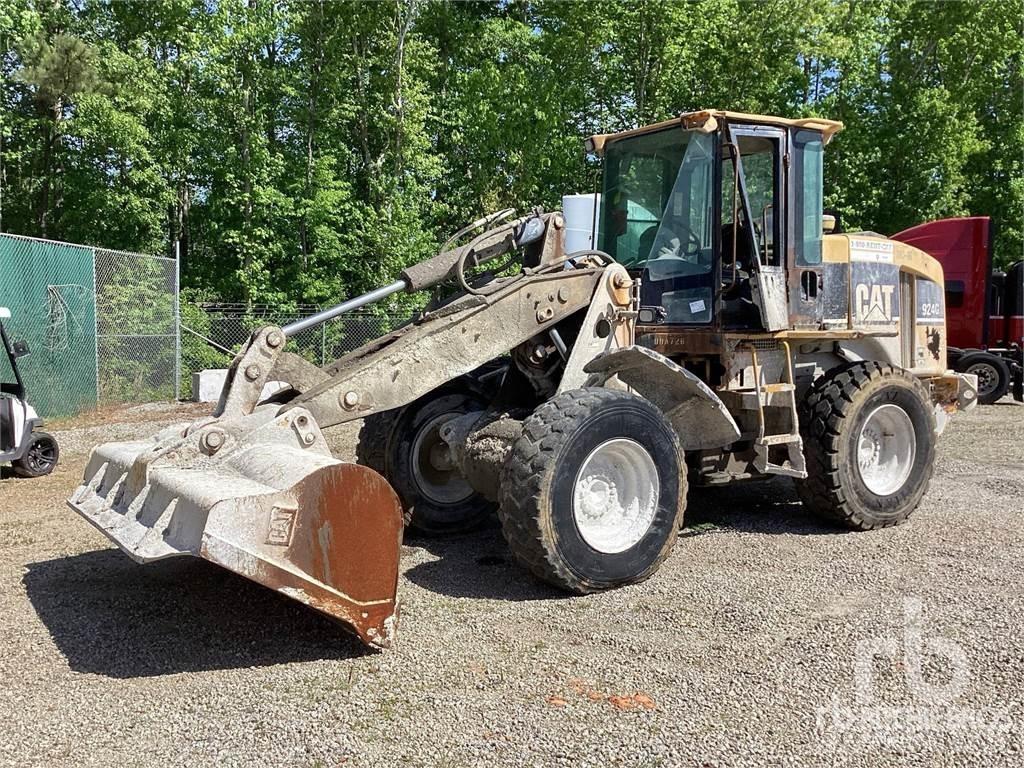 CAT 924G Kolové nakladače