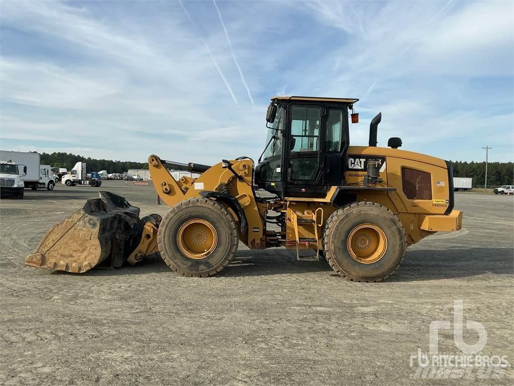 CAT 924K Kolové nakladače