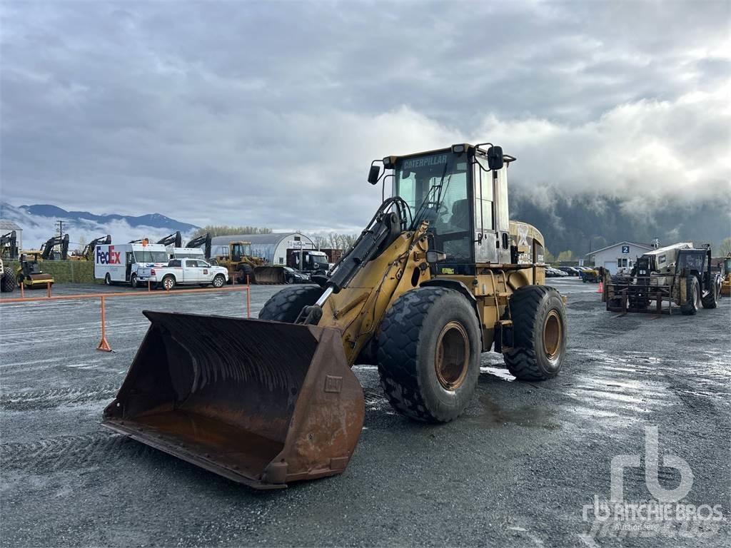 CAT 930G Kolové nakladače