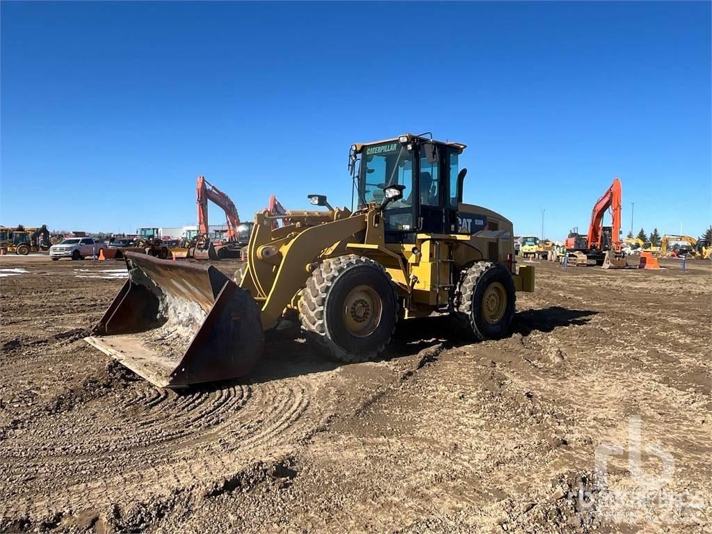 CAT 938H Kolové nakladače